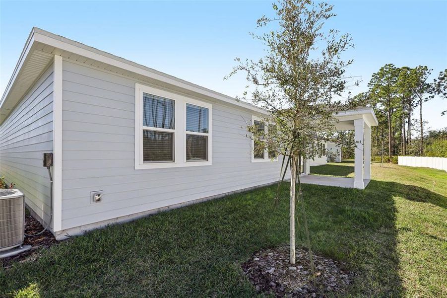 Exterior details and patio area of a home in , Palm Coast (Image 22).