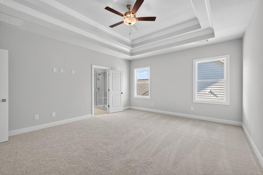 Spacious, unfurnished interior of a new home in Hemingway, Flowery Branch (Image 36).