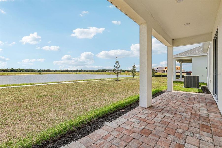 Exterior details and patio area of a home in Lakeside at Satilla, St. Cloud (Image 3).