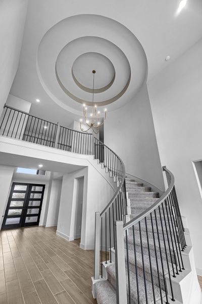 Spacious, unfurnished interior of a new home in Jordan Ranch, Katy (Image 5).