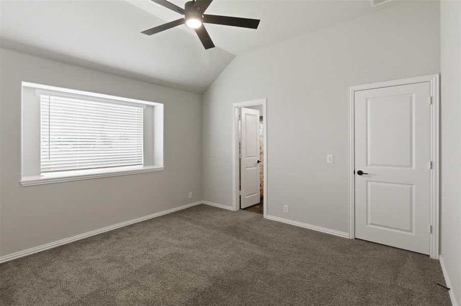 Spacious, unfurnished interior of a new home in , Midlothian (Image 32).