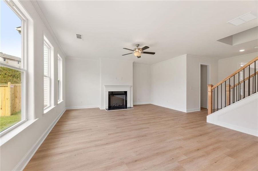 Spacious, unfurnished interior of a new home in Clark Farms, Flowery Branch (Image 25).