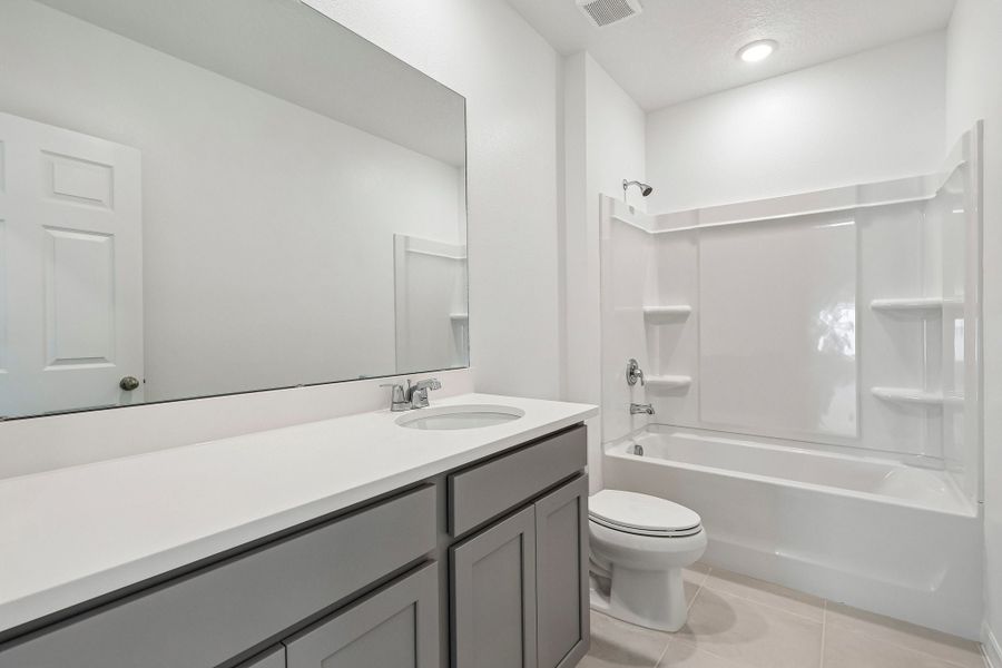 Furnished interior view inside a new home in Hodges Reserve, Howey-in-the-Hills (Image 5).