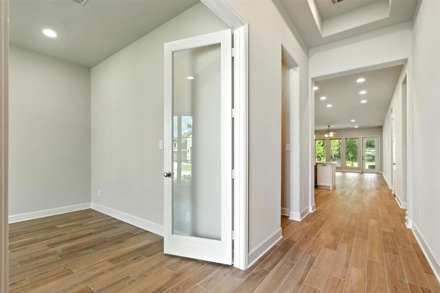 Office is located just off the entry. Office is located just off the entry.