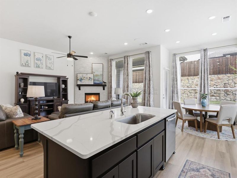 Furnished interior view inside a new home in Thompson Farms, Van Alstyne (Image 13).