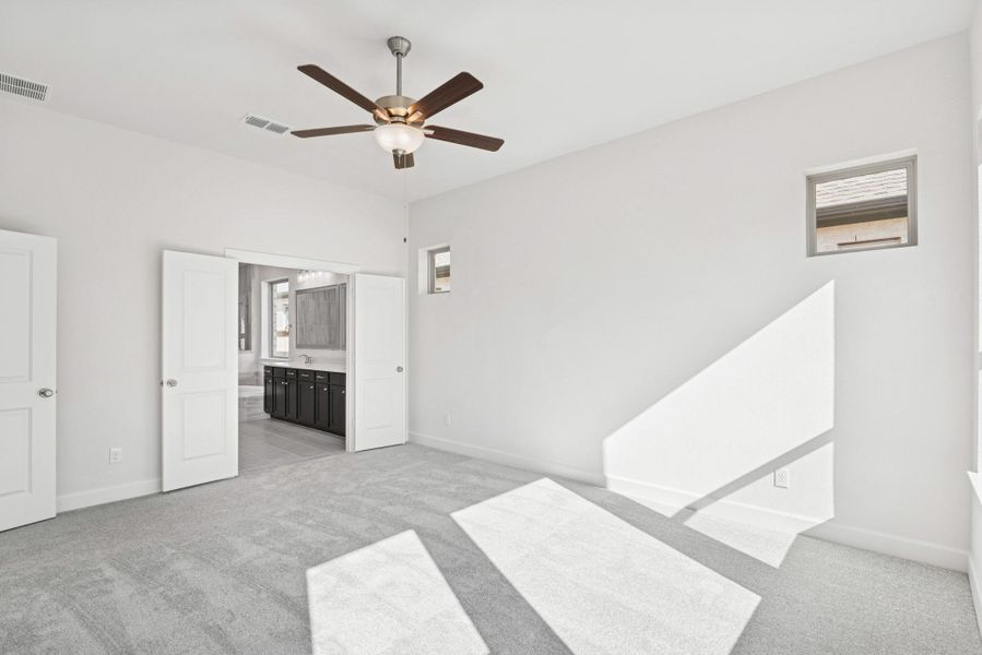 Spacious, unfurnished interior of a new home in Meridiana 55' Homesites, Manvel (Image 22).