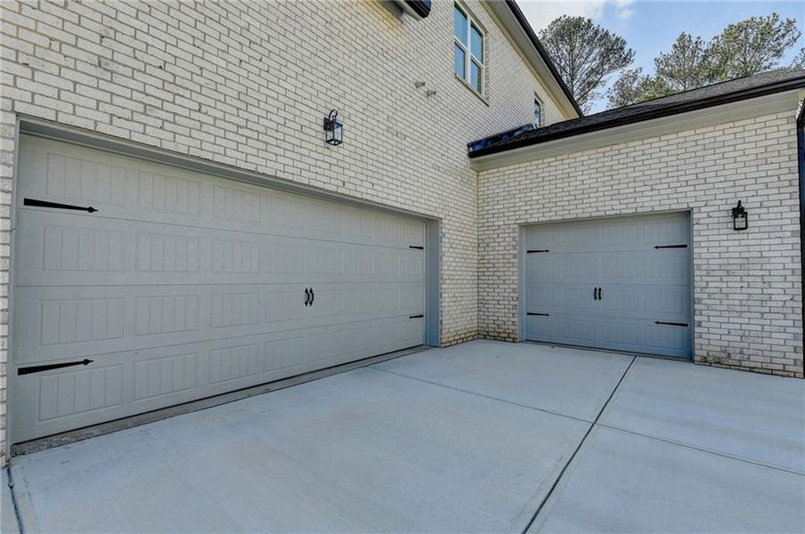 Exterior details and patio area of a home in , Cumming (Image 3).