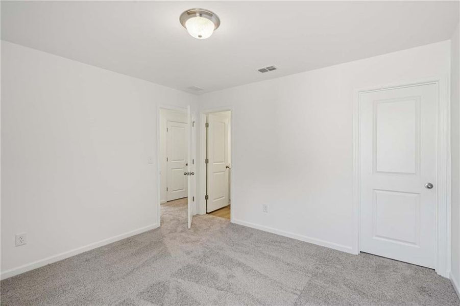 Spacious, unfurnished interior of a new home in , Locust Grove (Image 35).