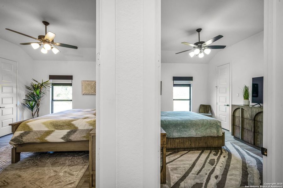 Furnished interior view inside a new home in Vintage Oaks, New Braunfels (Image 23). Furnished interior view inside a new home in Vintage Oaks, New Braunfels (Image 23).