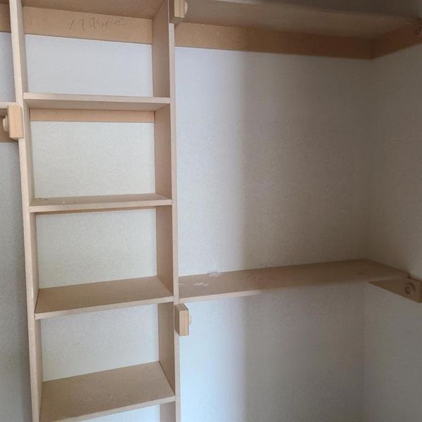 Image 5 of a home in .
