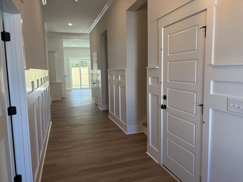 Image 24 of a home in Riverside Cove.