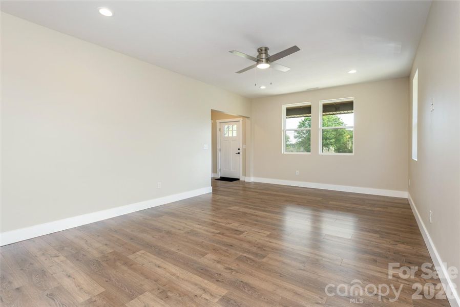 Spacious, unfurnished interior of a new home in , Rutherfordton (Image 18).