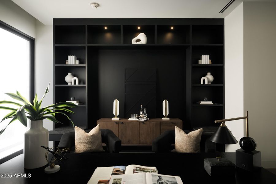 Guest Bedroom/ Office 1