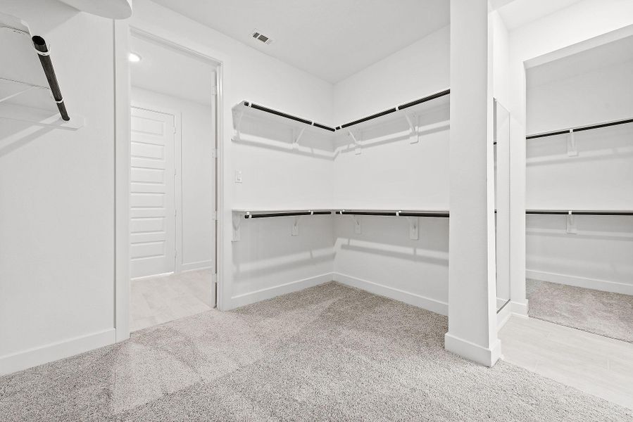 Spacious, unfurnished interior of a new home in Bridgeland, Cypress (Image 13).