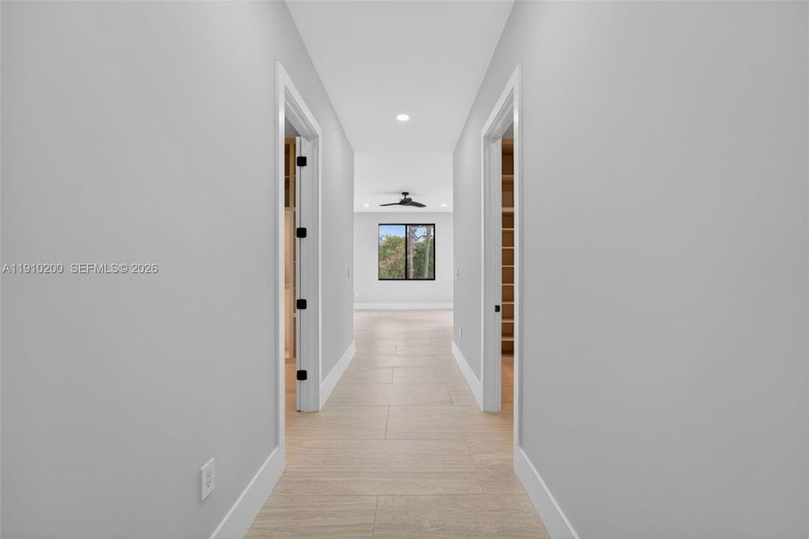 Spacious, unfurnished interior of a new home in , Parkland (Image 24).