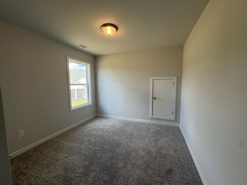 Spacious, unfurnished interior of a new home in Garland Meadows, Cartersville (Image 9).