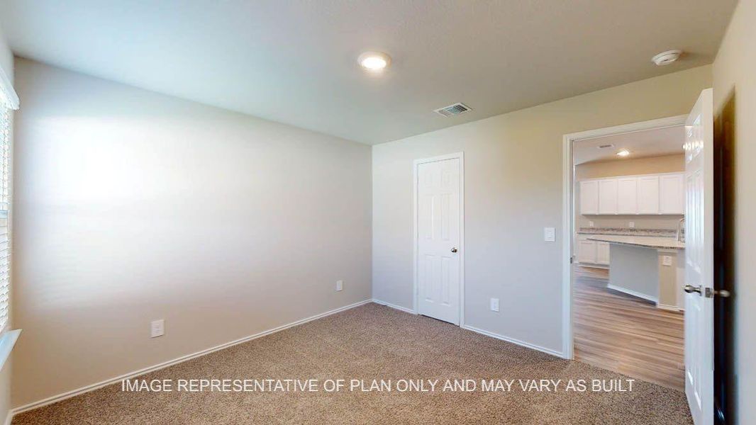 Spacious, unfurnished interior of a new home in Reserve at Mallard Lakes, Orange (Image 25).