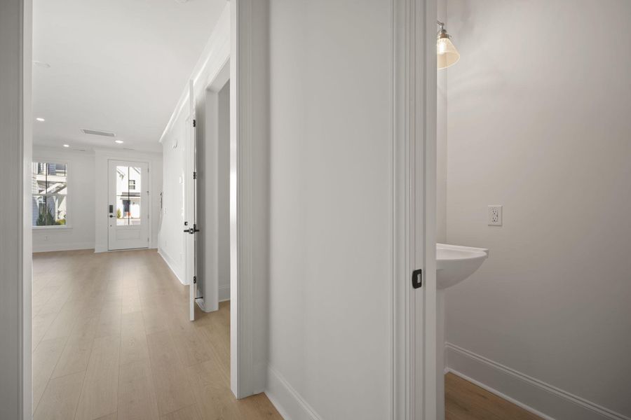 Spacious, unfurnished interior of a new home in , Johns Island (Image 27).