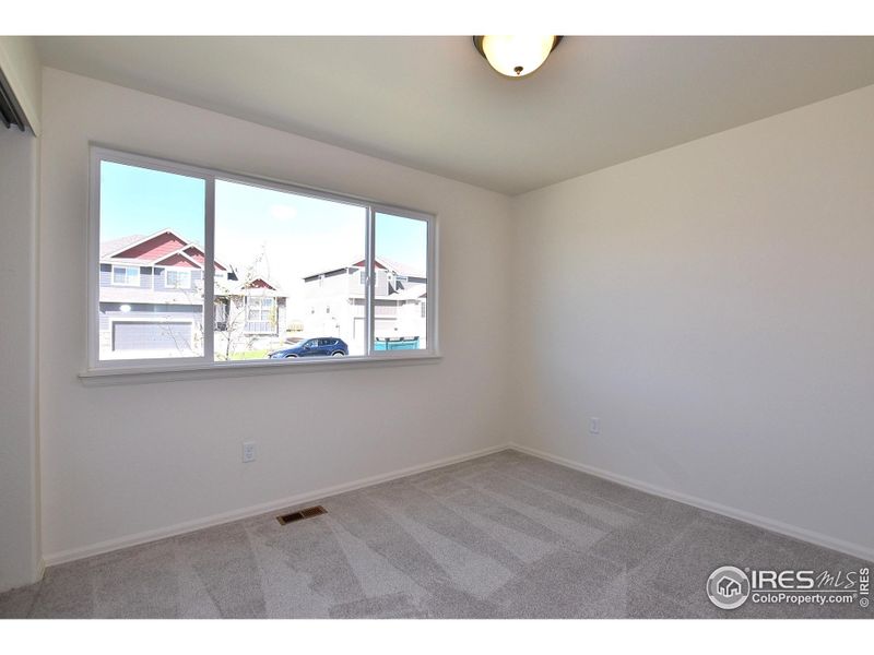 Spacious, unfurnished interior of a new home in Southridge, Johnstown (Image 22).