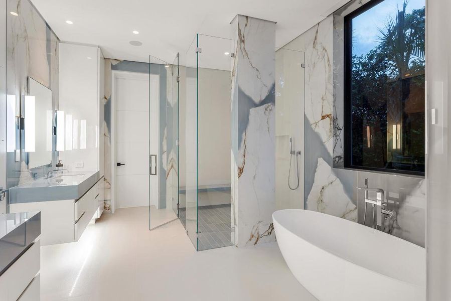 Sunrise Upstairs Primary Bathroom