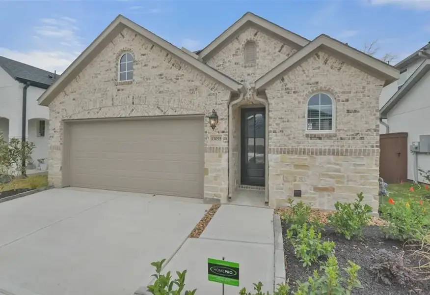 Plan 3034 Elevation B Exterior - 3 of 19