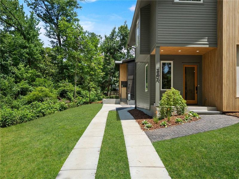 Exterior details and patio area of a home in , Decatur (Image 28).