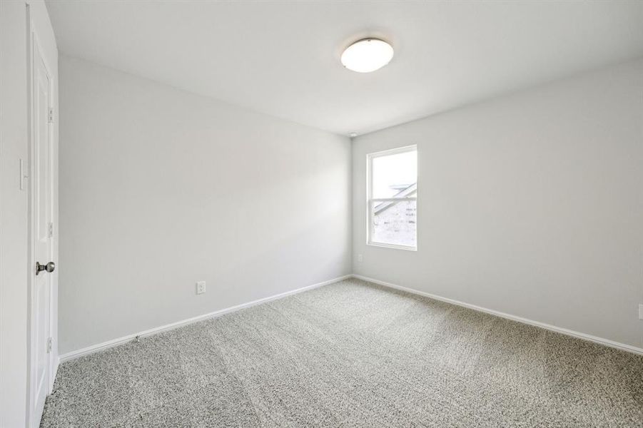Spacious, unfurnished interior of a new home in AnaCapri, Anna (Image 15). Spacious, unfurnished interior of a new home in AnaCapri, Anna (Image 15).