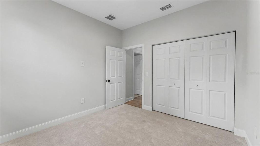 Spacious, unfurnished interior of a new home in , Lakeland (Image 21).