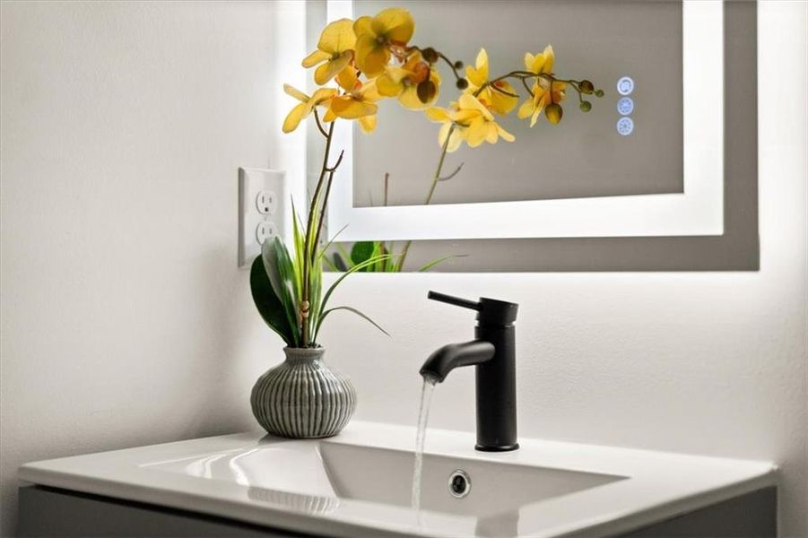 Close-up of interior finishes inside a home in , Atlanta (Image 26). Close-up of interior finishes inside a home in , Atlanta (Image 26).