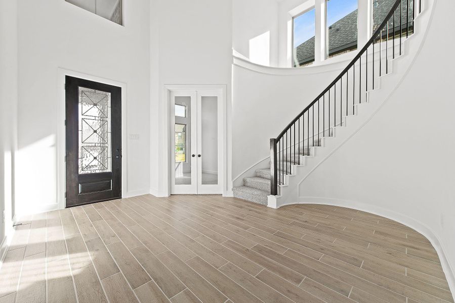 Representative unfurnished interior of a home built from the The Ellington III by Westin Homes in Parkside On The River, Georgetown (Image 9). Representative unfurnished interior of a home built from the The Ellington III by Westin Homes in Parkside On The River, Georgetown (Image 9).