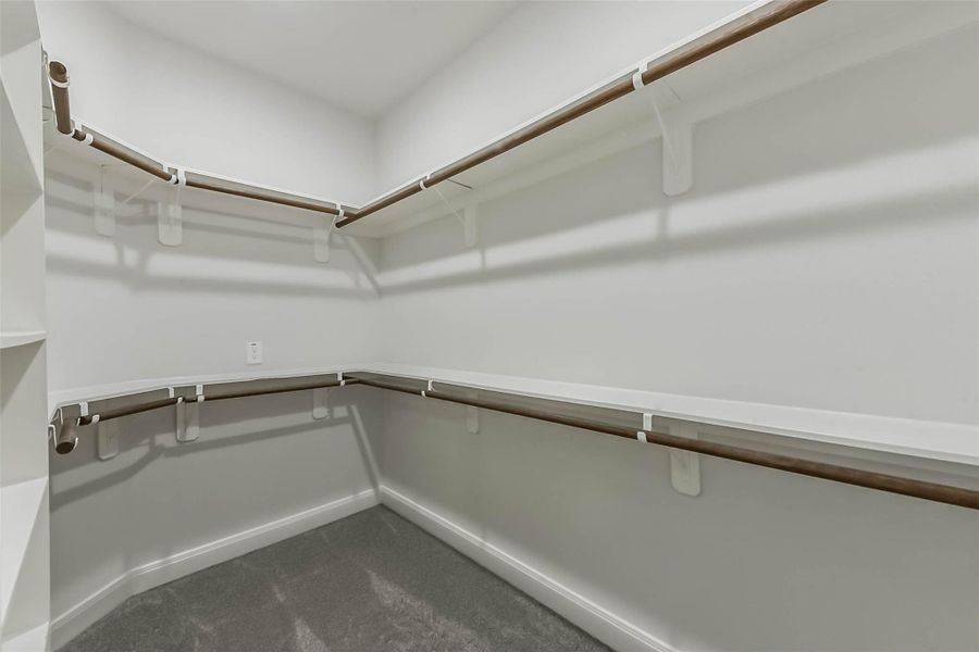 Spacious, unfurnished interior of a new home in , Baytown (Image 33).