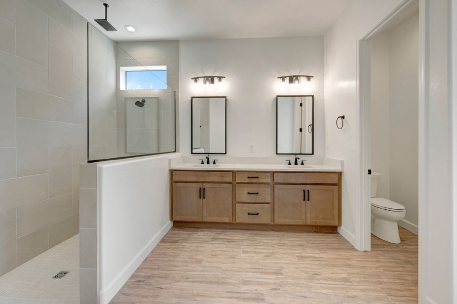 Owner's Bath Owner's Bath