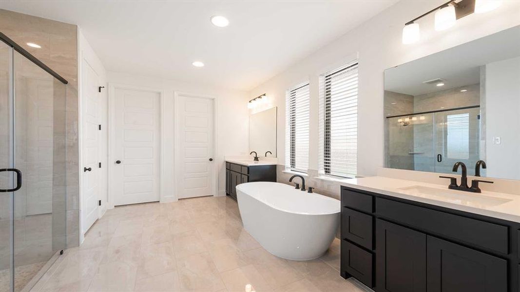 Furnished interior view inside a new home in Sweetgrass, Haslet (Image 6).