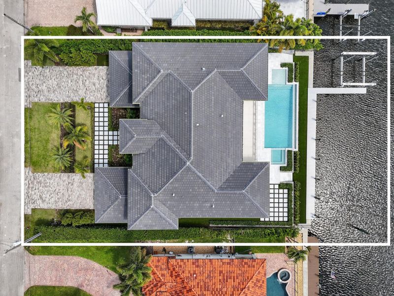 2408AzureCircleAerials(18)a