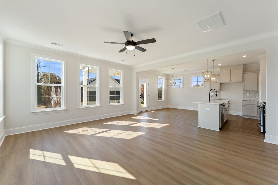 Spacious, unfurnished interior of a new home in Lakeside Saluda, Greenville (Image 13). Spacious, unfurnished interior of a new home in Lakeside Saluda, Greenville (Image 13).