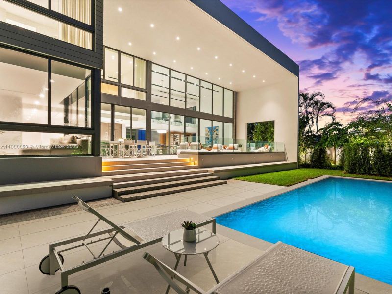 Exterior details and patio area of a home in , Miami Shores (Image 35).