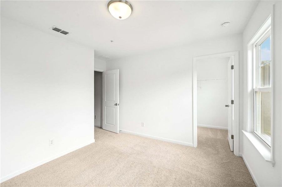 Spacious, unfurnished interior of a new home in Langston Reserve, Cartersville (Image 13). Spacious, unfurnished interior of a new home in Langston Reserve, Cartersville (Image 13).
