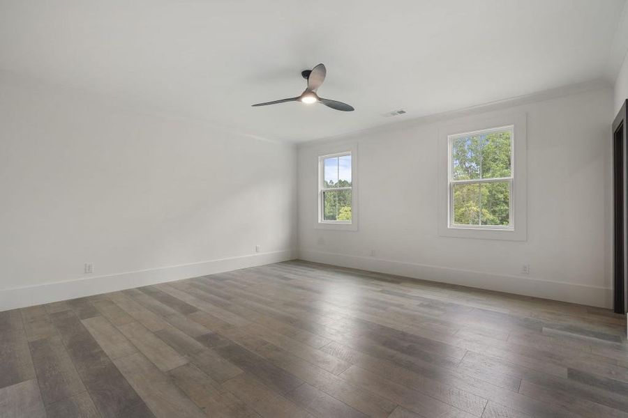 Spacious, unfurnished interior of a new home in , Buford (Image 39).