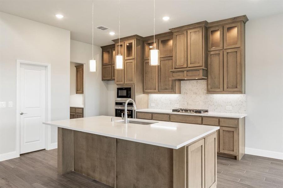 Furnished interior view inside a new home in Sonoma Verde, McLendon-Chisholm (Image 11).