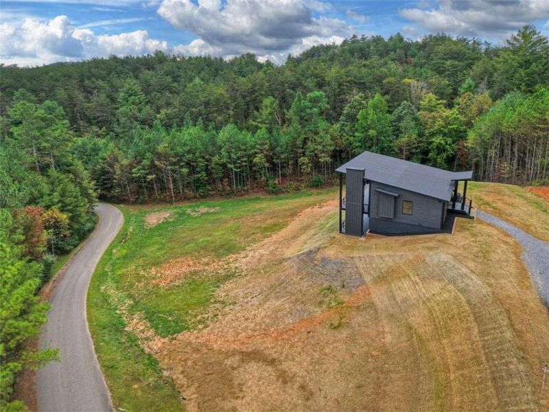 Image 28 of a home in . Image 28 of a home in .