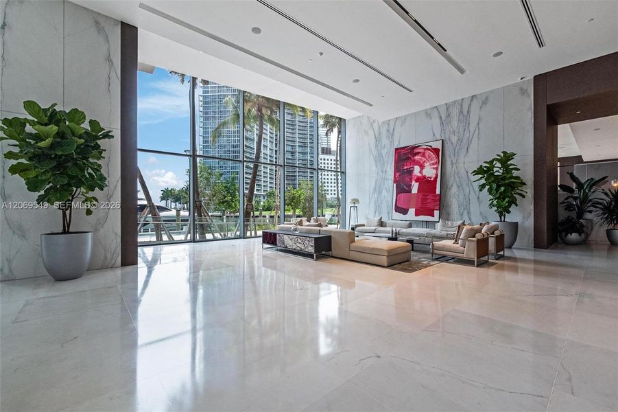 Community amenities in , Miami (Image 43).