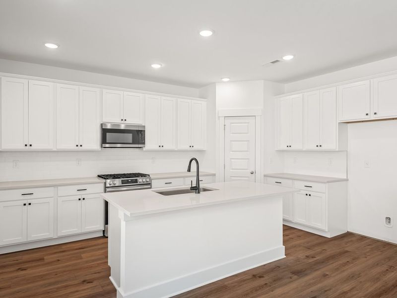 Furnished interior view inside a new home in Woods Crossing, Gallatin (Image 7).