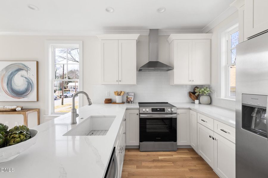 1404-Englewood-113 1404-Englewood-113