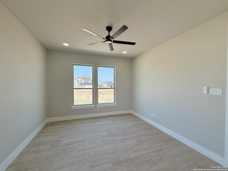 Spacious, unfurnished interior of a new home in , La Vernia (Image 16). Spacious, unfurnished interior of a new home in , La Vernia (Image 16).