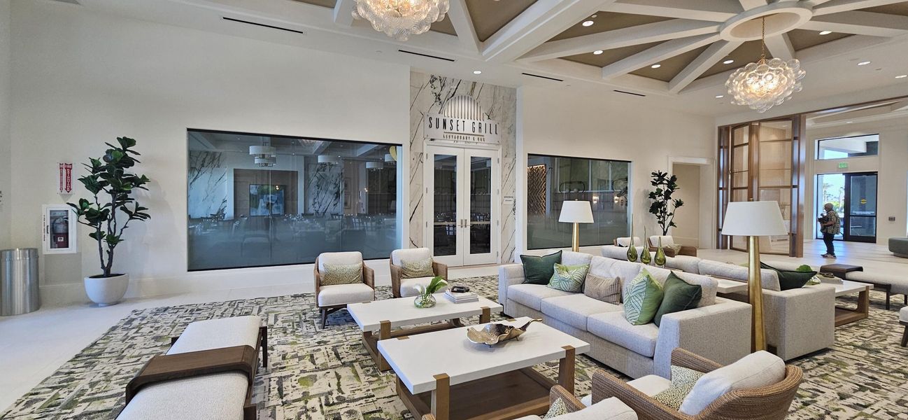 Valencia Parc At Riverland Clubhouse (15