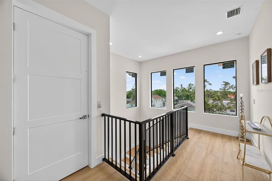 Image 51 of a home in .