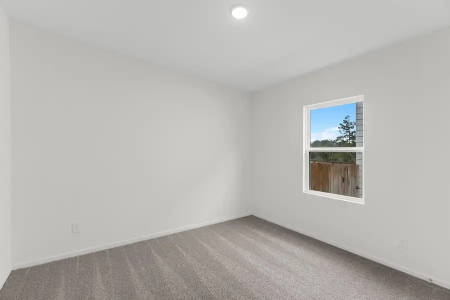 Representative unfurnished interior of a home built from the Luna by Starlight Homes in Crescent Mills, Wilson's Mills (Image 19).