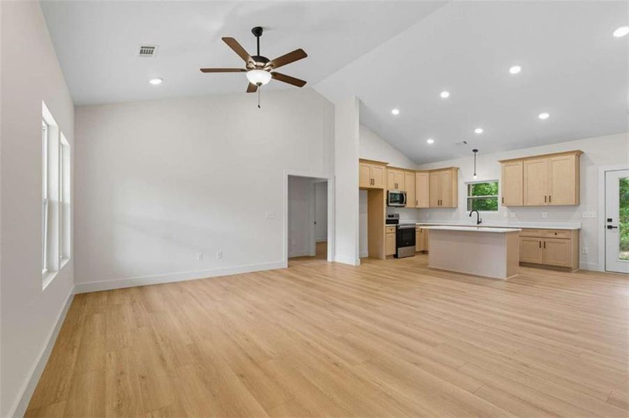 Spacious, unfurnished interior of a new home in , Toccoa (Image 10). Spacious, unfurnished interior of a new home in , Toccoa (Image 10).