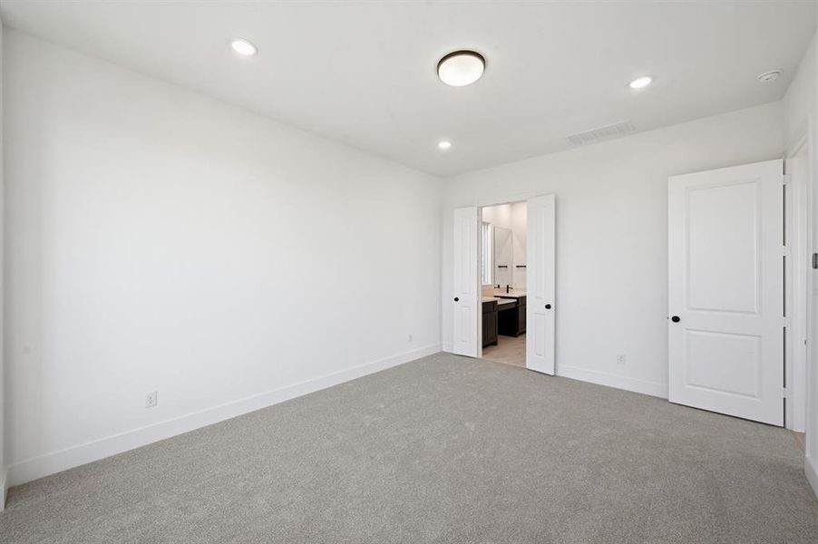 Spacious, unfurnished interior of a new home in Wellington: Artisan Series - 50ft lots, Haslet (Image 24). Spacious, unfurnished interior of a new home in Wellington: Artisan Series - 50ft lots, Haslet (Image 24).