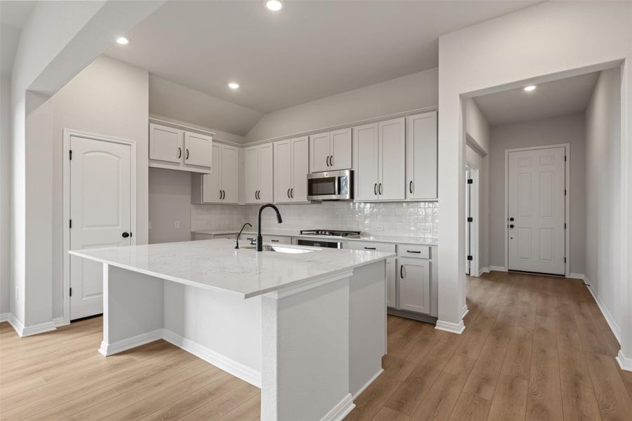 Representative images and renderings are for illustrative purposes. Actual structural options and design finishes of home may vary.